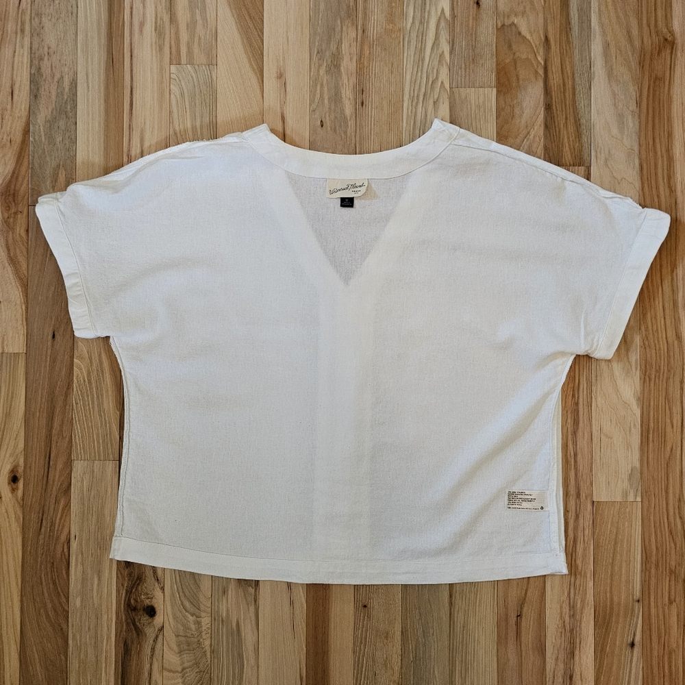 Linen Top - Picture 8 of 8